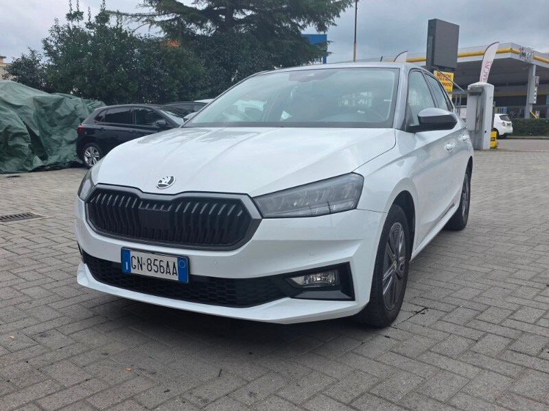 Foto SKODA Fabia 4ª serie