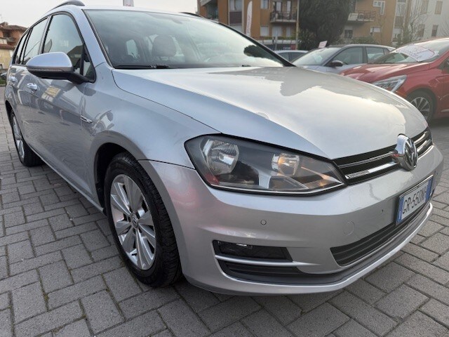 Foto VOLKSWAGEN Golf 7ª serie